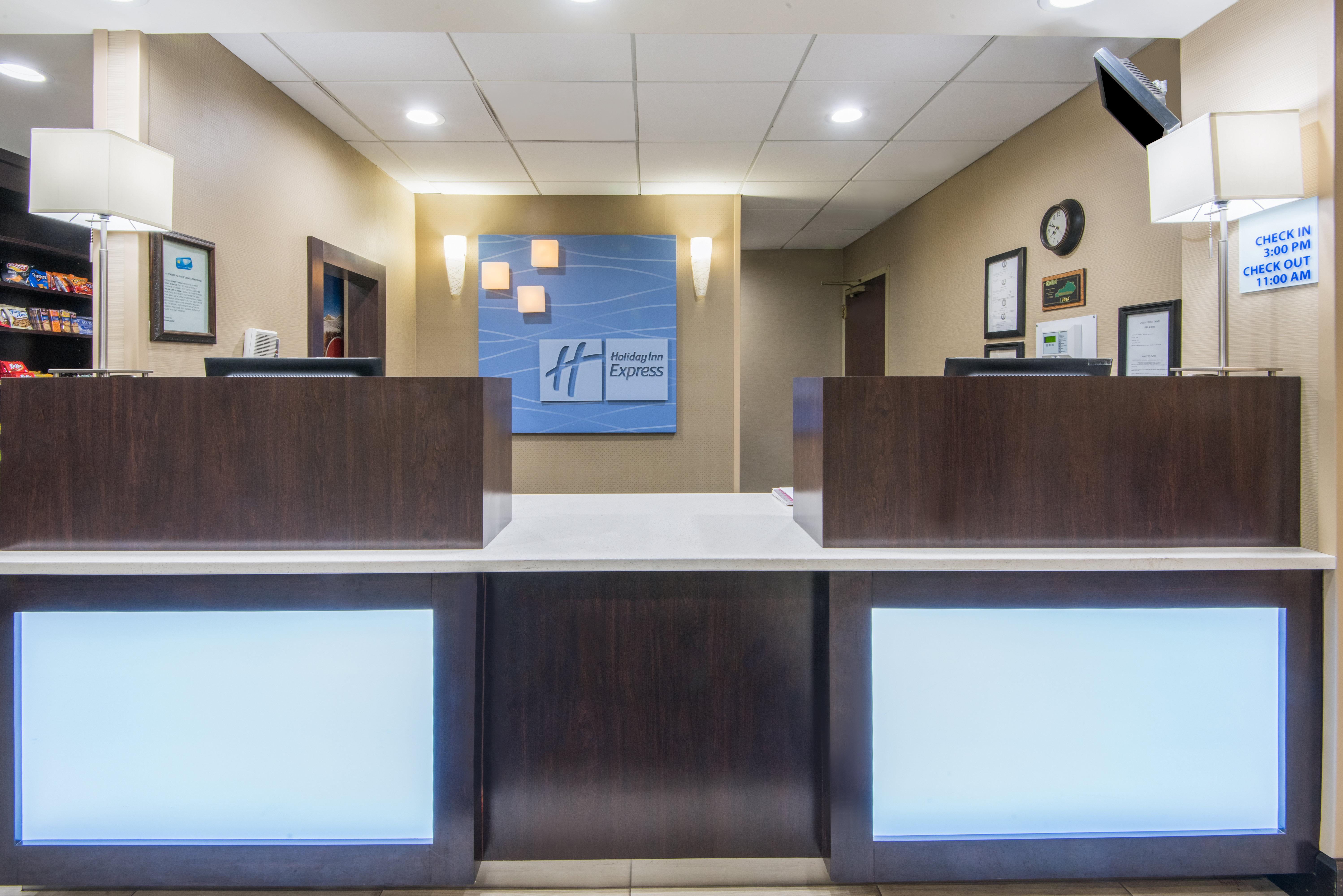 Holiday Inn Express Hotel & Suites Ashland By Ihg Экстерьер фото