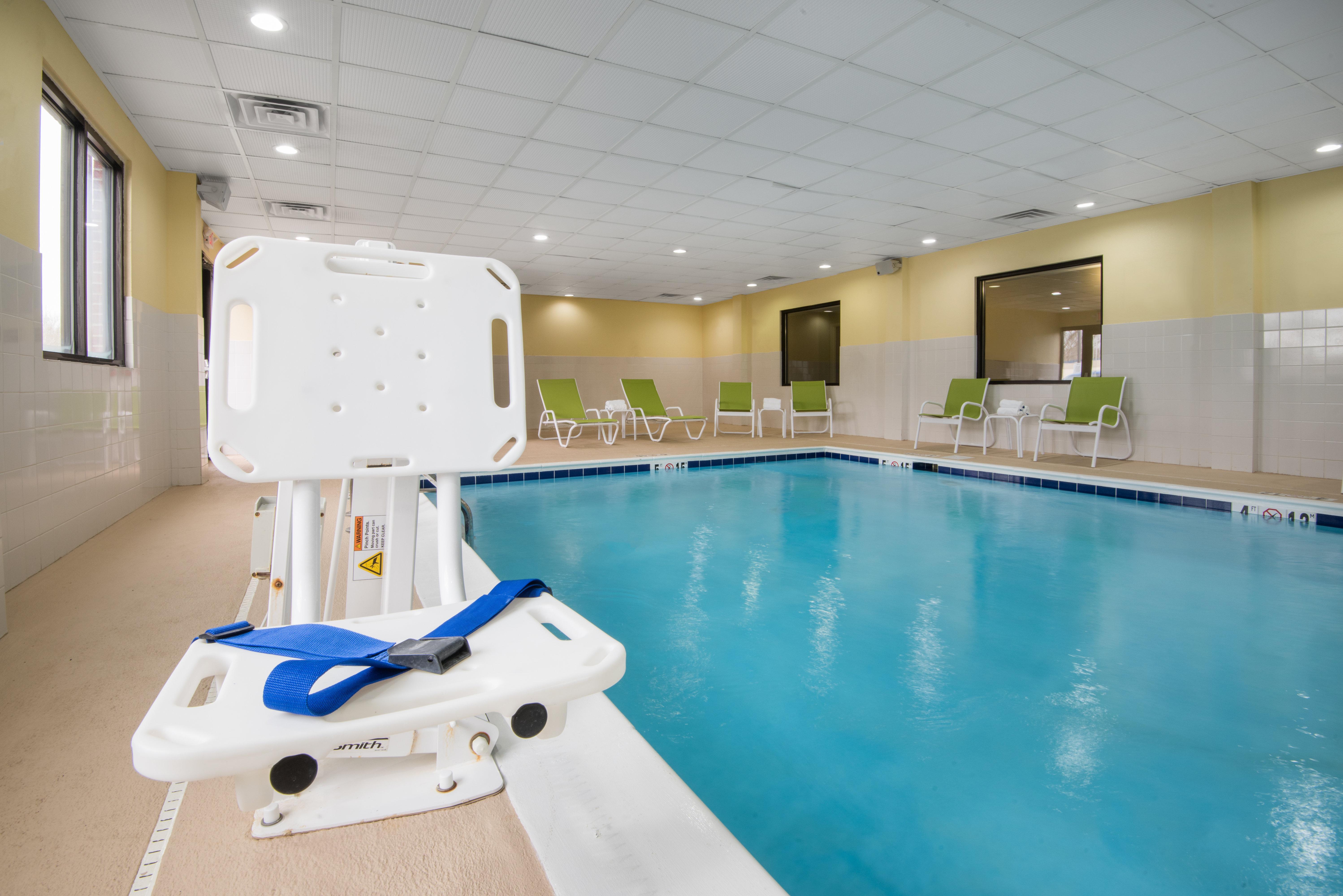 Holiday Inn Express Hotel & Suites Ashland By Ihg Экстерьер фото