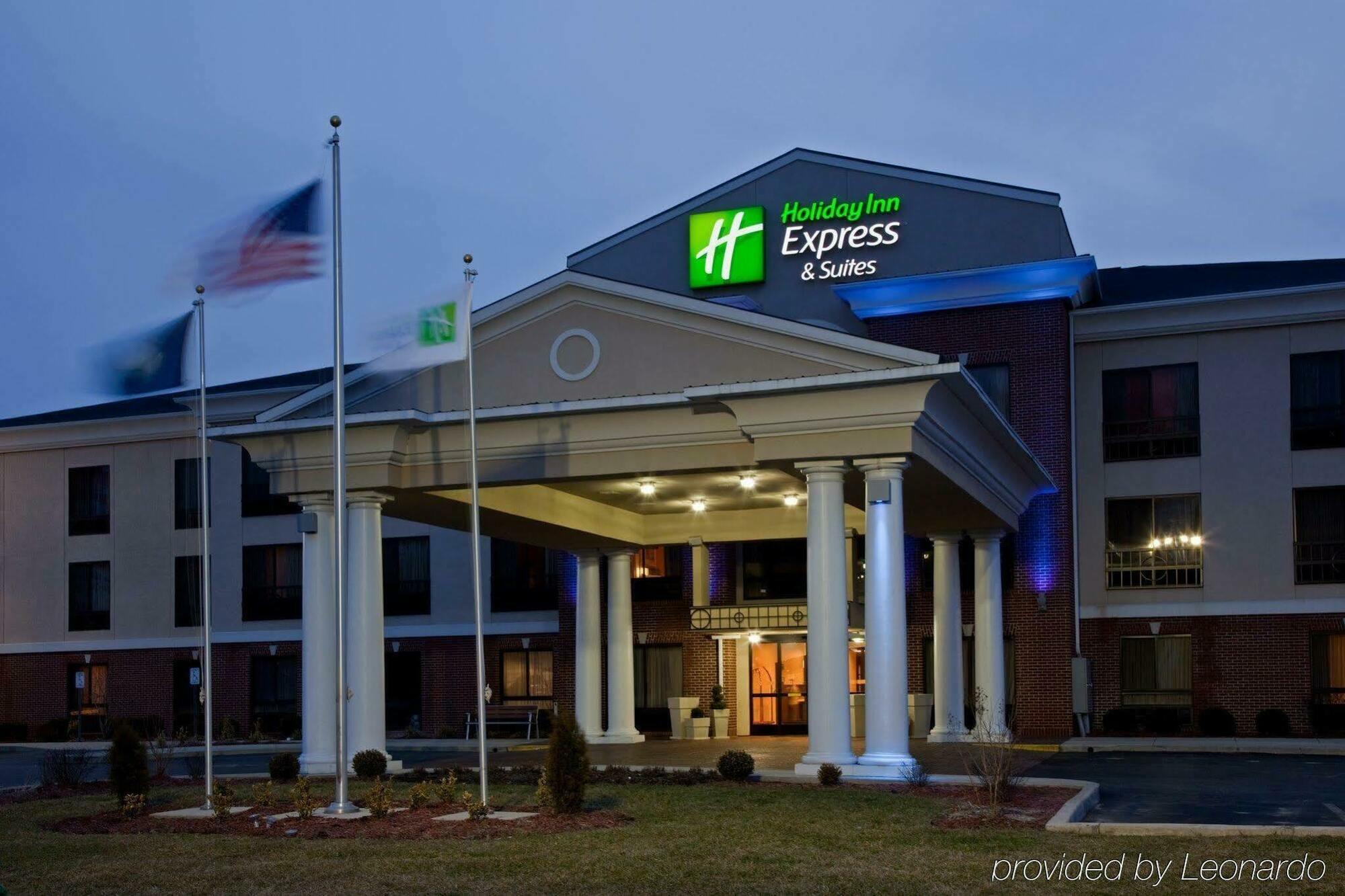 Holiday Inn Express Hotel & Suites Ashland By Ihg Экстерьер фото